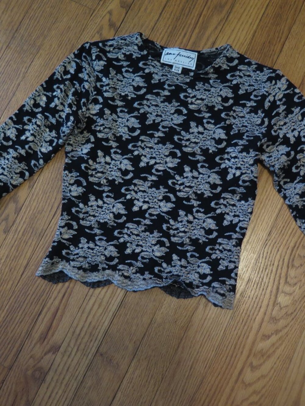 Ann Ferriday Lace Crop Top one size